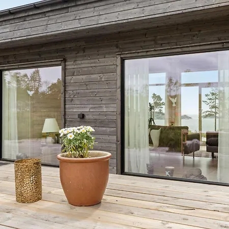 Seaside Escape - 10 Min To Ocean * Risør