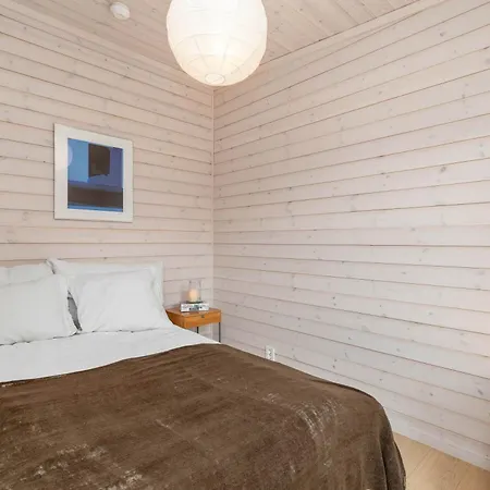 Semesterbostad Seaside Escape - 10 Min To Ocean *