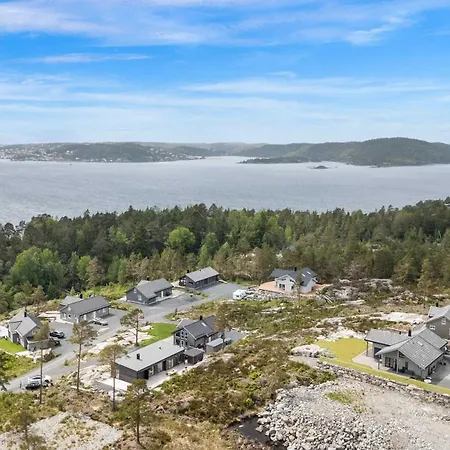Seaside Escape - 10 Min To Ocean Semesterbostad *